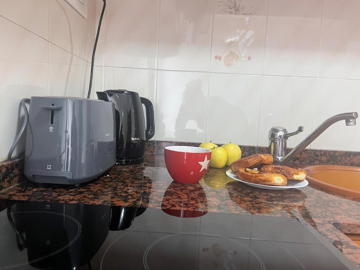 Sagunto Cozy 2-Bedroom Serviced Apartment With Netflix מראה חיצוני תמונה